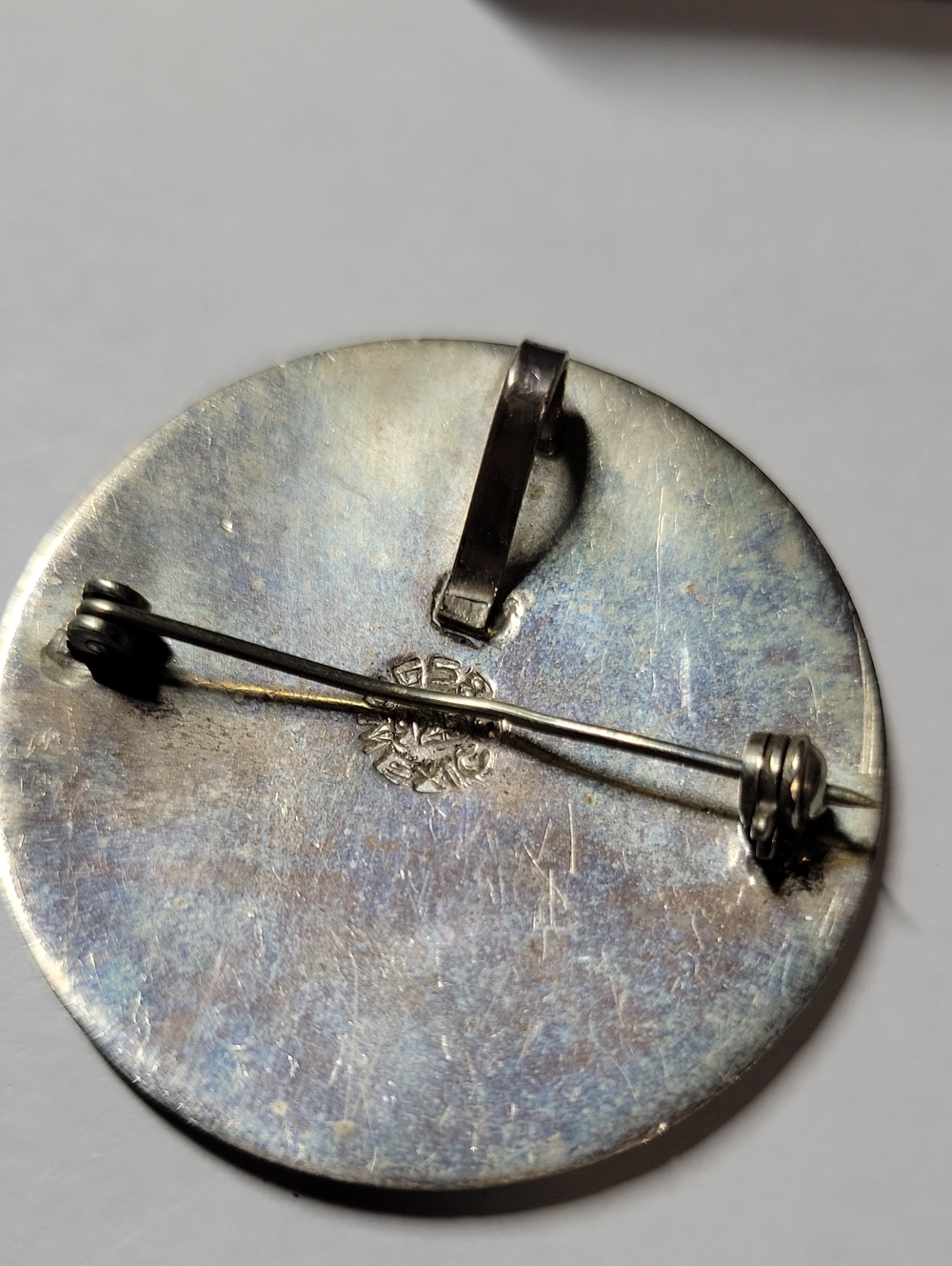 Vintage Turquoise Inlay Round Accessory Pin - Picture 3 of 6